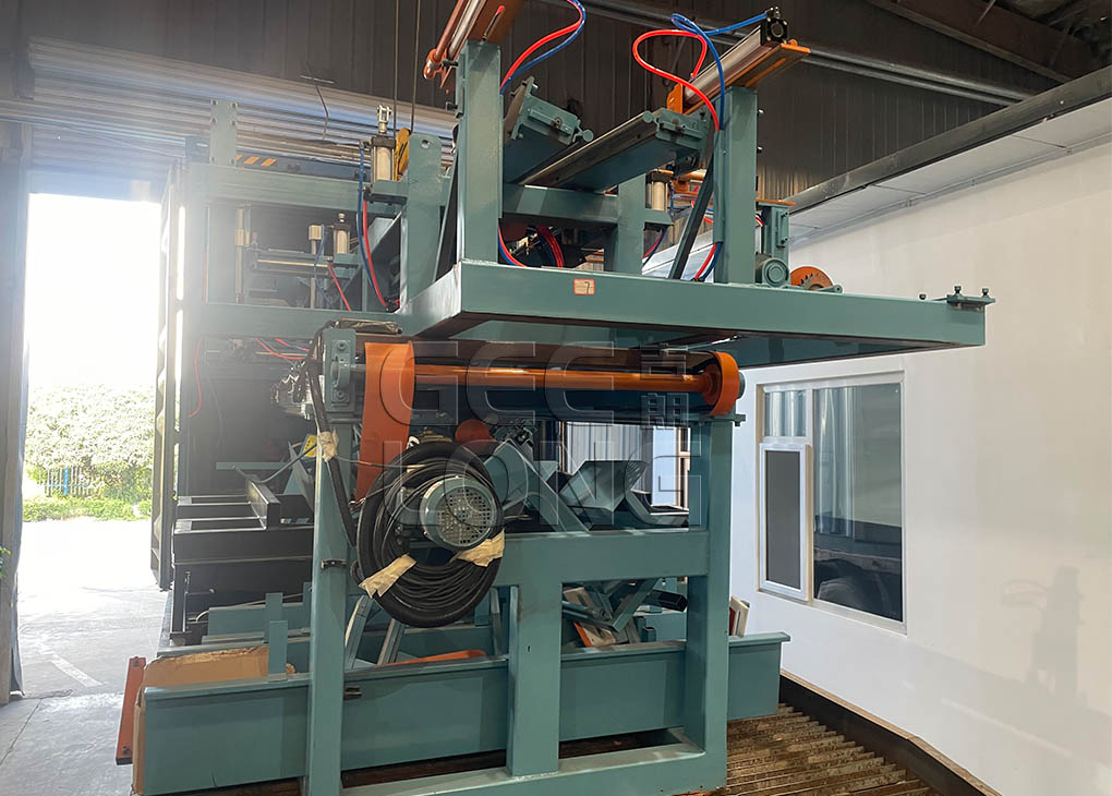 GEELONG plywood edge cutting saw machine exporting
