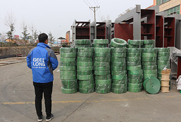 машины и запасные части шпона на экспорт