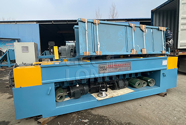 экспортируется автоматическая 8-футовая линия по лущению шпона