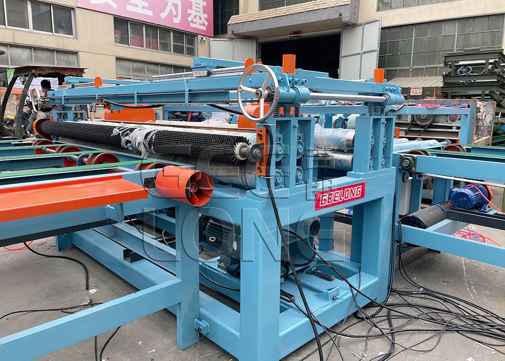 Китай GEELONG роликовый станок для резки кромки фанеры