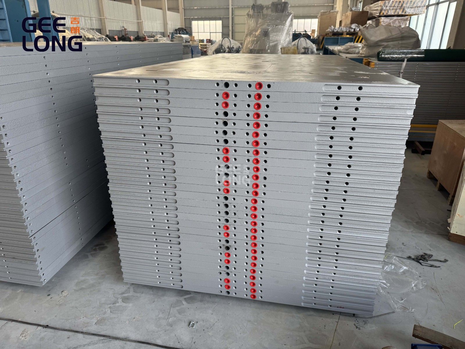 Нагревательные плиты для пресса фанеры Нагревательные плиты для пресса фанеры