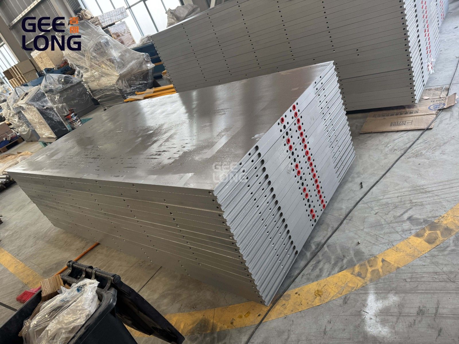 Нагревательные плиты для пресса фанеры Нагревательные плиты для пресса фанеры