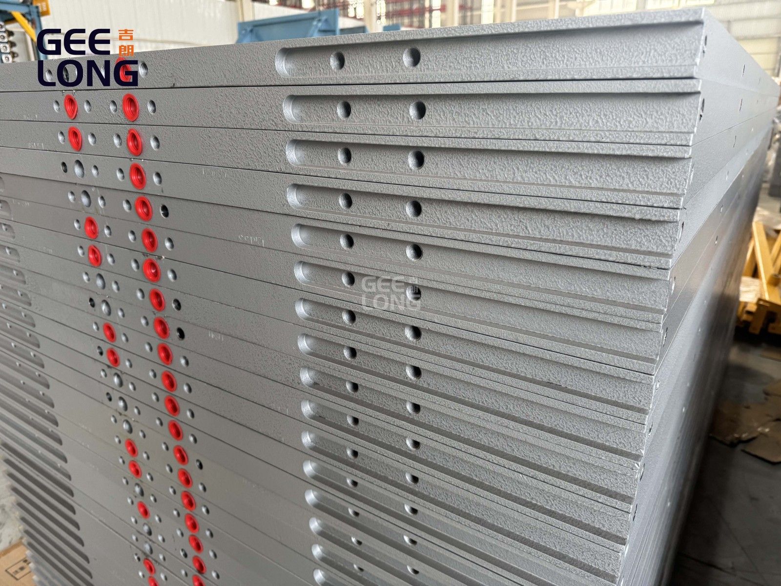 Нагревательные плиты для пресса фанеры Нагревательные плиты для пресса фанеры