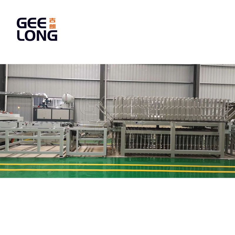 Китайская машина для горячего прессования меламинового ламината с коротким циклом.